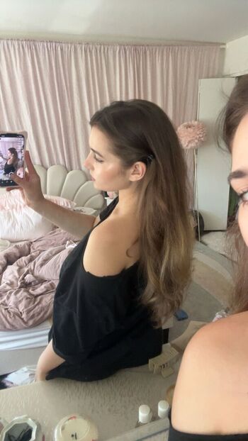 Sara dobrik page leaked private photo uncensored HD quality