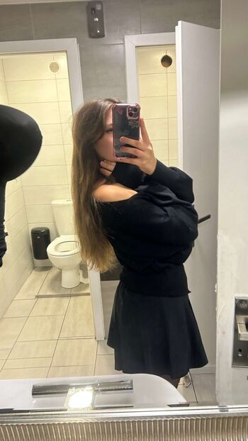 Sara dobrik page leaked private photo uncensored HD quality