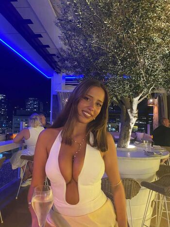 Sarahsttanley page leaked private photo uncensored HD quality
