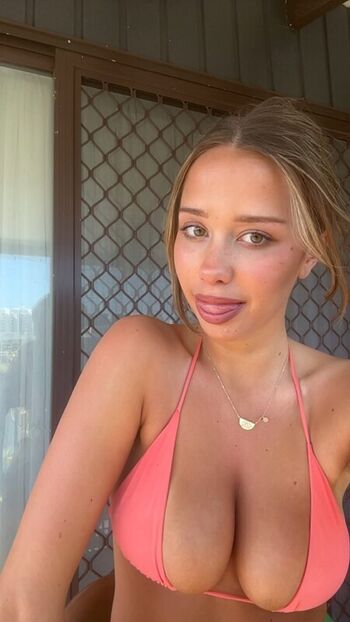 Sarahsttanley leaked private photo uncensored HD quality
