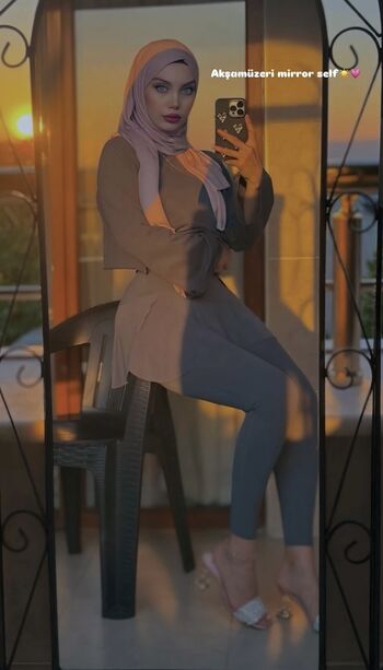 Sariikubraa leaked private photo uncensored HD quality