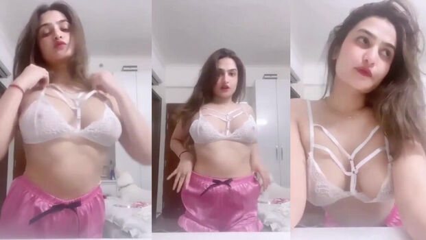 Sassy poona leaked private photo uncensored HD quality