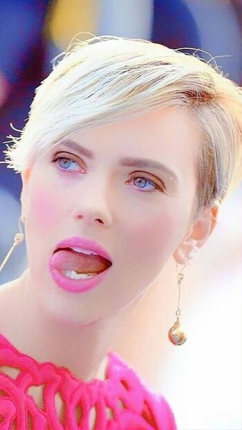 Scarlett johansson leaked private photo uncensored HD quality