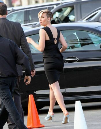 Scarlett johansson leaked private photo uncensored HD quality