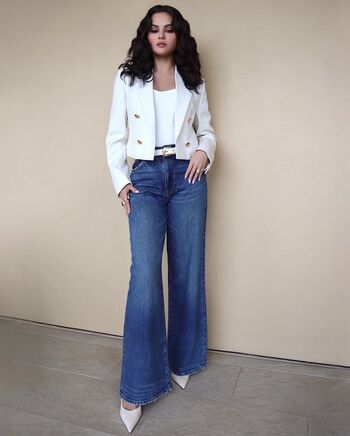 Selena gomez  page leaked private photo uncensored HD quality