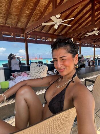 Shriya saini leaked private photo uncensored HD quality