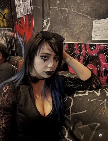 Sisterbryana leaked private photo uncensored HD quality