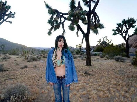 Sisterbryana leaked private photo uncensored HD quality