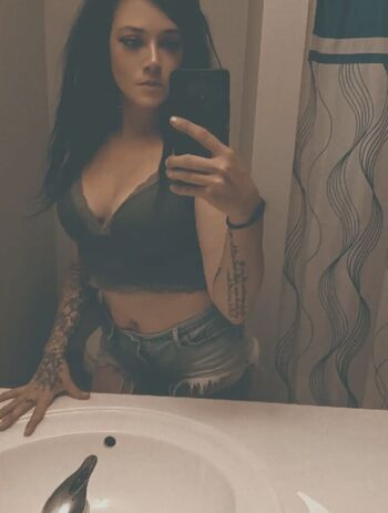 Snackboxxbarbie leaked private photo uncensored HD quality