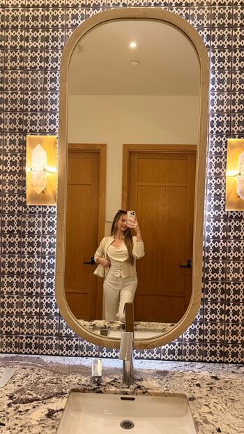 Sophia diamond  page leaked private photo uncensored HD quality