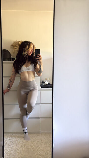 Sophie burrell page leaked private photo uncensored HD quality