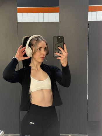 Sophie burrell page leaked private photo uncensored HD quality