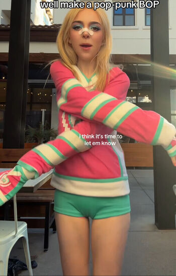 Sophie powers page leaked private photo uncensored HD quality