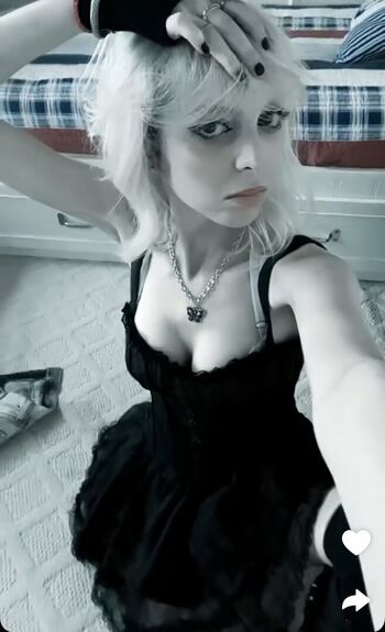 Sophie powers page leaked private photo uncensored HD quality