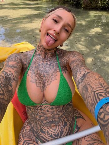Split tongue bri  page leaked private photo uncensored HD quality