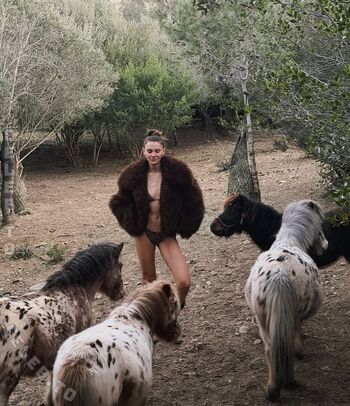 Stefanie giesinger page leaked private photo uncensored HD quality