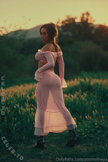 Stormi maya  page leaked private photo uncensored HD quality