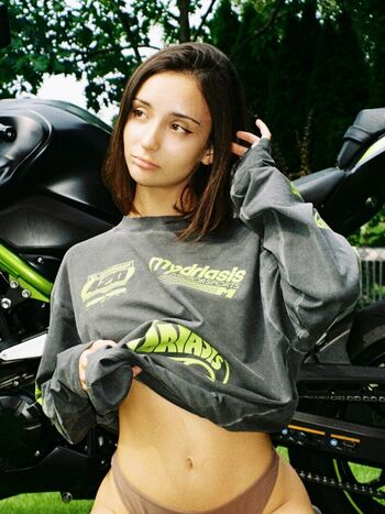 Sumpremegungirl page leaked private photo uncensored HD quality