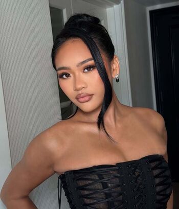 Suni lee leaked private photo uncensored HD quality