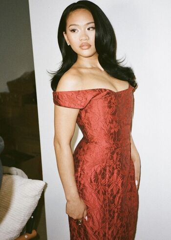 Suni lee leaked private photo uncensored HD quality