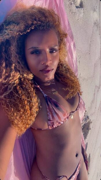Sweettushii leaked private photo uncensored HD quality