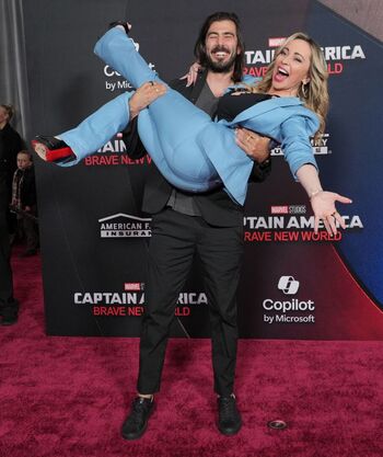 Tarastrong leaked private photo uncensored HD quality