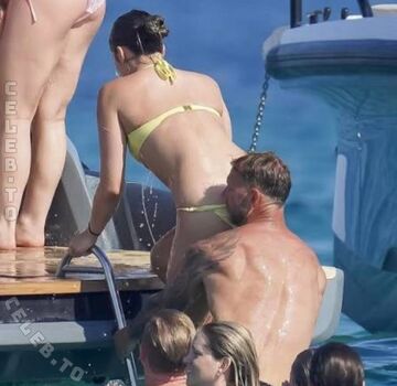 Tate mcrae  page leaked private photo uncensored HD quality