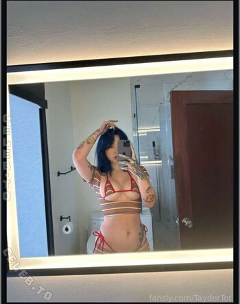 Taydertot leaked private photo uncensored HD quality