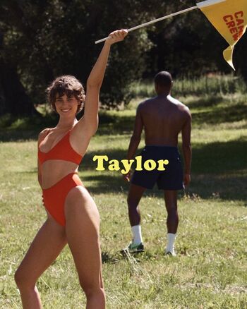 Taylor hill leaked private photo uncensored HD quality