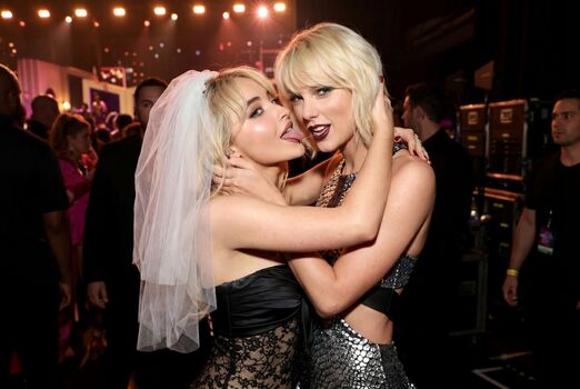 Taylor swift  page leaked private photo uncensored HD quality