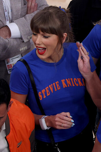 Taylor swift  page leaked private photo uncensored HD quality