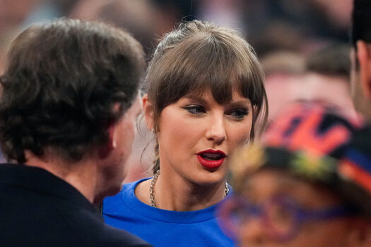 Taylor swift  page leaked private photo uncensored HD quality