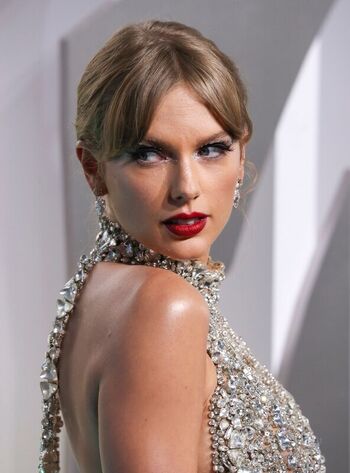 Taylor swift  page leaked private photo uncensored HD quality
