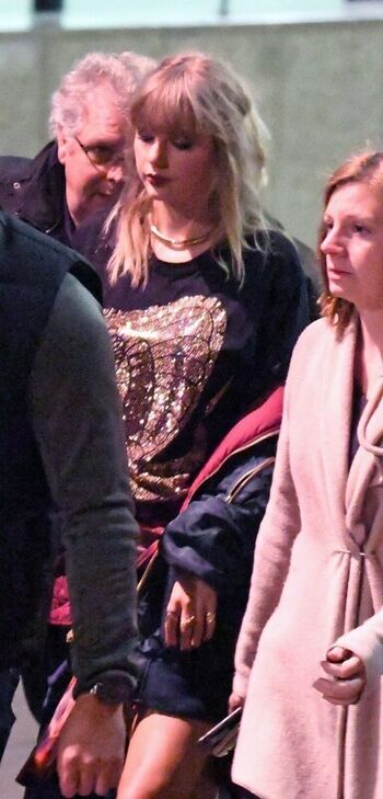 Taylor swift  page leaked private photo uncensored HD quality