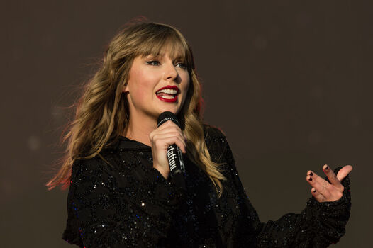 Taylor swift leaked private photo uncensored HD quality
