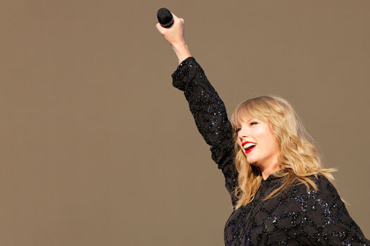 Taylor swift leaked private photo uncensored HD quality