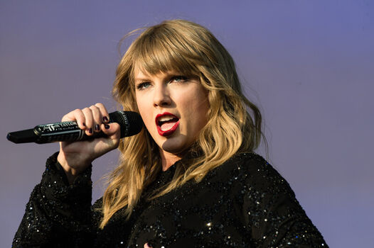Taylor swift leaked private photo uncensored HD quality