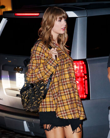 Taylor swift  page leaked private photo uncensored HD quality