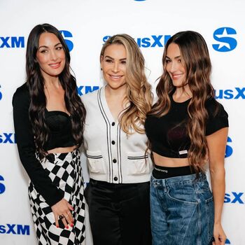 The bella twins page leaked private photo uncensored HD quality