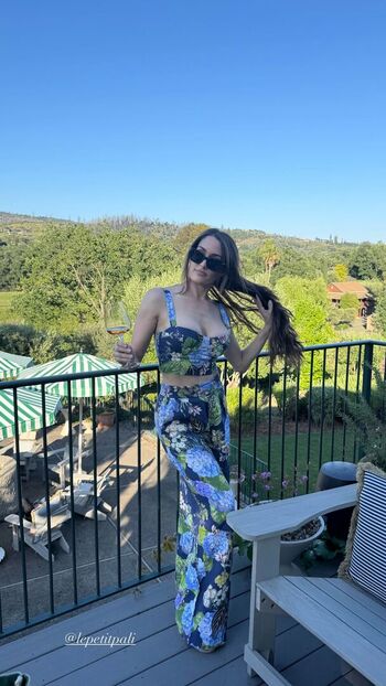 The bella twins page leaked private photo uncensored HD quality