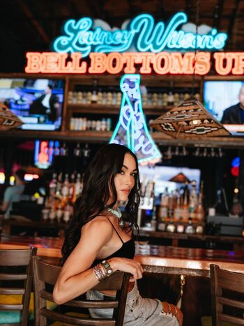 The bella twins page leaked private photo uncensored HD quality