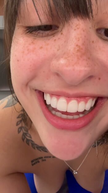 Tinaolvr leaked private photo uncensored HD quality