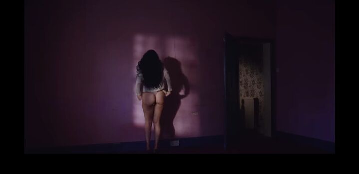 Tuba buyukustun leaked private photo uncensored HD quality
