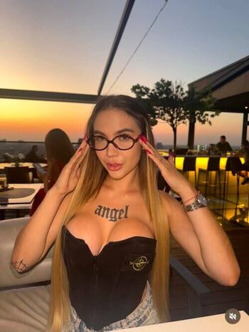Ukraine mega page leaked private photo uncensored HD quality