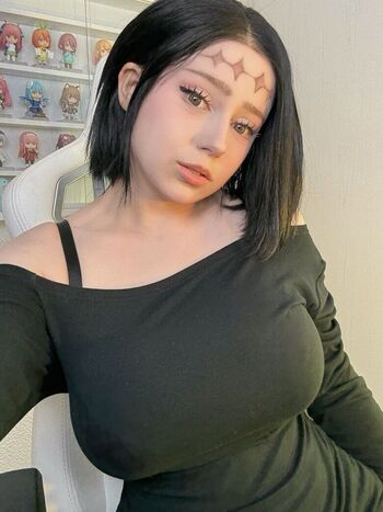 Upminaa  page leaked private photo uncensored HD quality