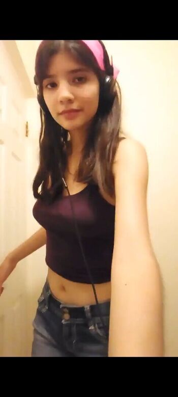 Valecast page leaked private photo uncensored HD quality