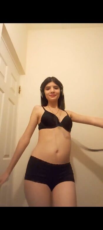 Valecast page leaked private photo uncensored HD quality