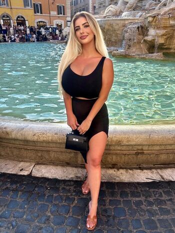 Valentina di rocco  page leaked private photo uncensored HD quality