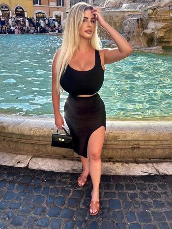 Valentina di rocco  page leaked private photo uncensored HD quality