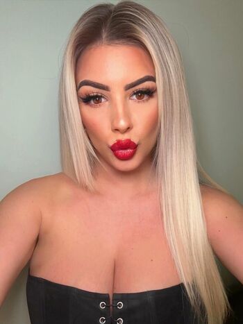 Valentina di rocco  page leaked private photo uncensored HD quality